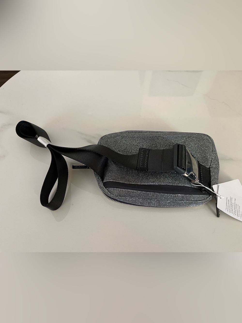lululemon women’s glitter belt bag. - Picture 4 of 9